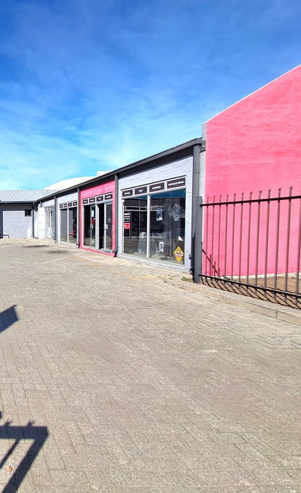 To Let Commercial Property for Rent in Kroonstad Central Free State